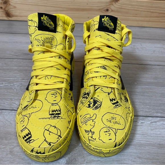 Vans x Peanut High Top Yellow Black Sneakers, Charlie Brown - Size 6 - Picture 4 of 9